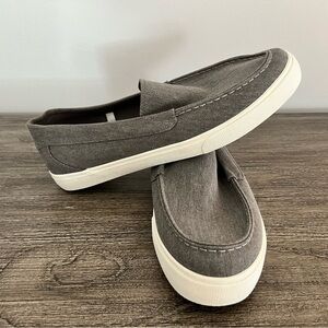 Goodfellow & Co Men's Gray Slip-On Loafers